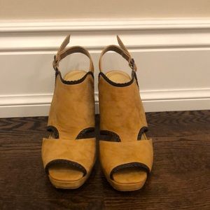 Women’s Carlo Rino shoes sz39 or 8 women’s